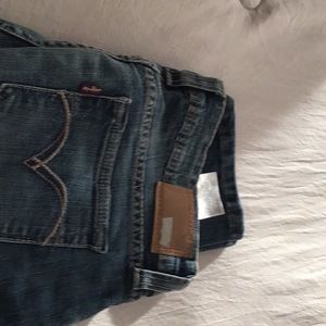 Levi jeans